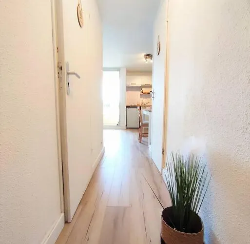L'escapade : T2 -parking Gratuit, Piscine, Wifi, Clim * Gruissan